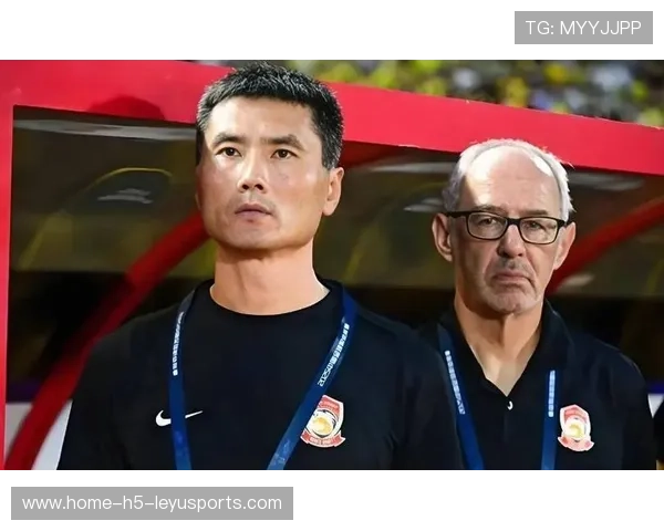 闫炳良首度入选邵佳一集训大名单，竞争国足主力位置